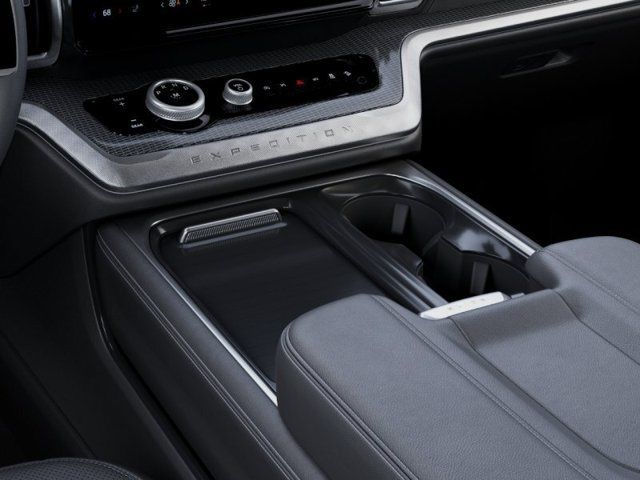 New 2027 Ford Expedition Platinum w/ Stealth Performance Package AWD/4WD image 15