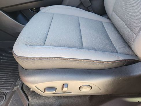 New 2026 Chevrolet Traverse LT w/ Driver Confidence Package FWD image 18