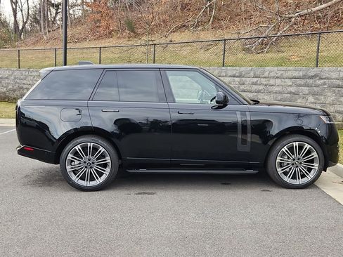 New 2025 Land Rover Range Rover SE AWD/4WD image 11