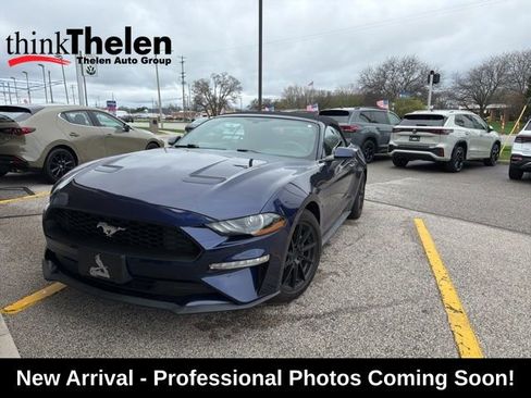 Used 2018 Ford Mustang Convertible w/ Equipment Group 101A RWD image 2