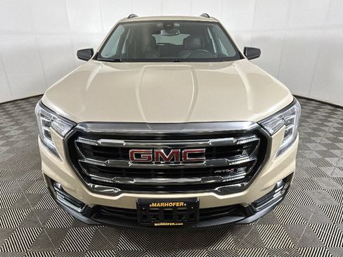 Used 2023 GMC Terrain AT4 AWD/4WD image 8