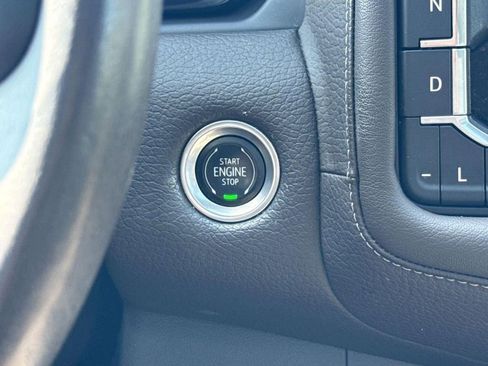 Used 2022 GMC Yukon Denali AWD/4WD image 22