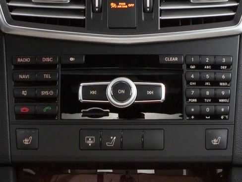 Used 2013 Mercedes-Benz E 350 Sedan image 9