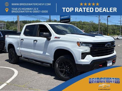 Used 2023 Chevrolet Silverado 1500 LT Trail Boss w/ Protection Package AWD/4WD image 1
