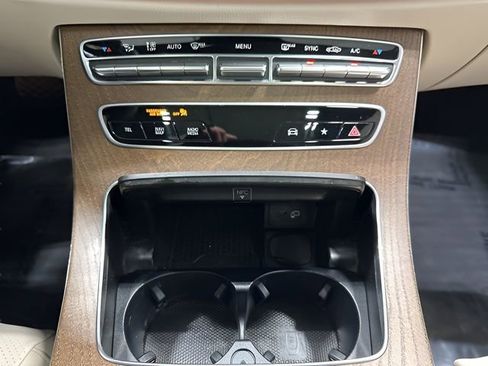 Certified 2023 Mercedes-Benz E 350 White image 25