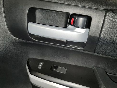 Used 2019 Toyota Tundra SR5 AWD/4WD image 20