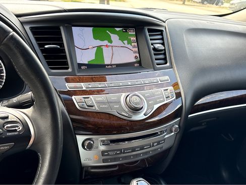 Used 2019 INFINITI QX60 Luxe w/ Sensory Package image 9