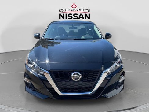 Used 2020 Nissan Altima 2.5 S FWD image 2