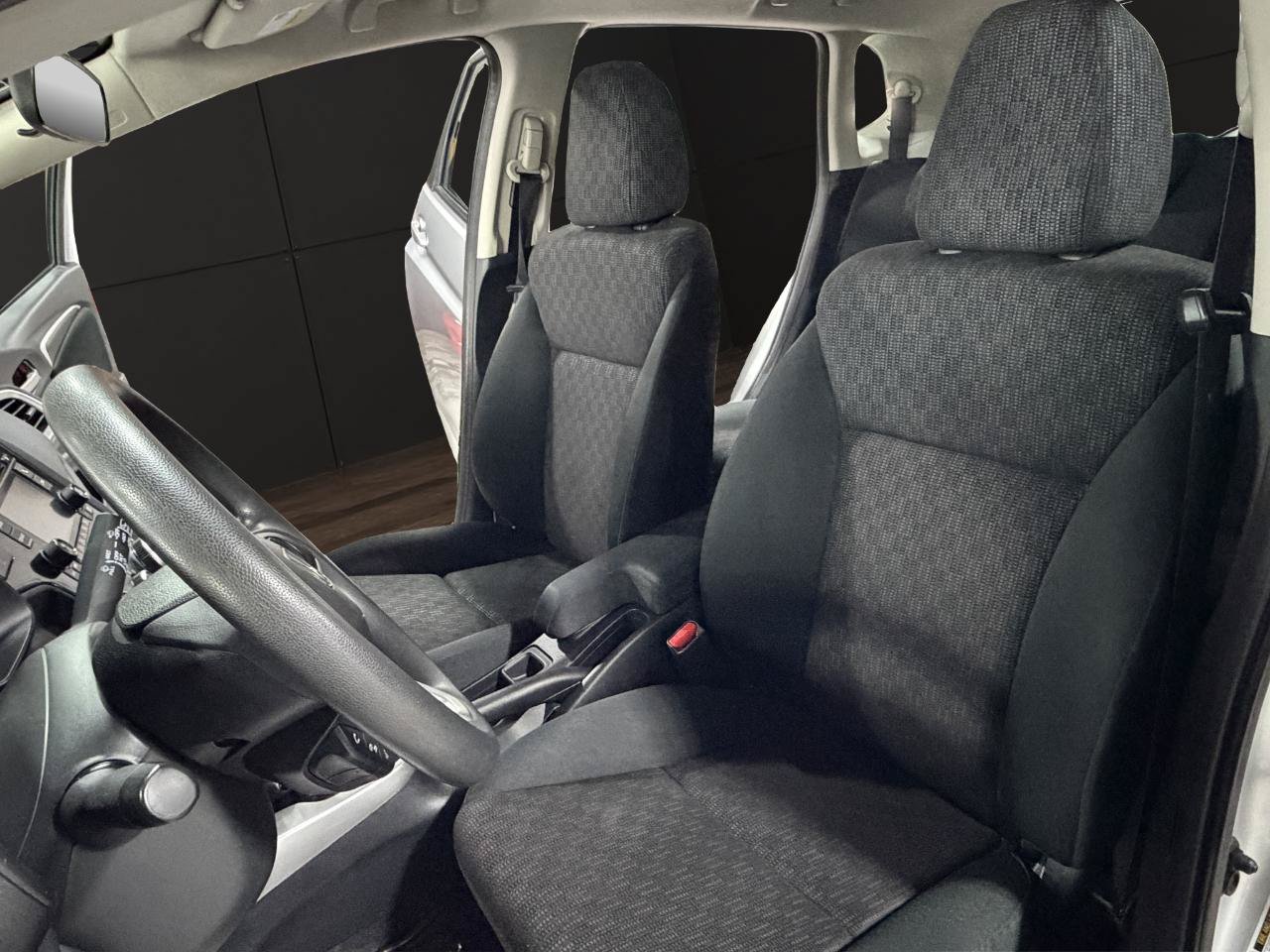 Used 2015 Honda Fit LX image 9