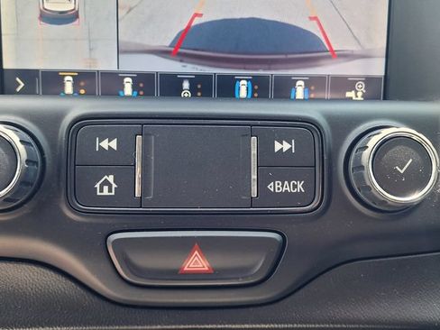 Used 2019 GMC Terrain Denali w/ Advanced Safety Package FWD image 33