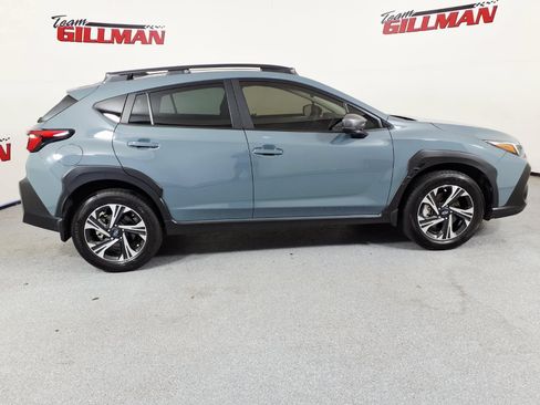 Used 2024 Subaru Crosstrek 2.0i Premium AWD/4WD image 4