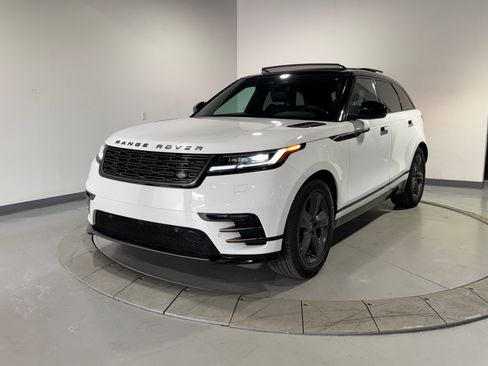 Used 2024 Land Rover Range Rover Velar Dynamic SE AWD/4WD image 2