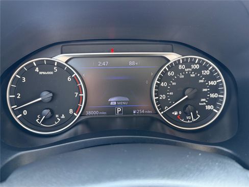 Used 2020 Nissan Altima 2.0 Platinum image 30