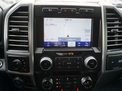 Used 2020 Ford F150 Platinum w/ Equipment Group 701A Luxury image 26