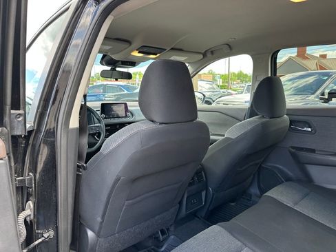 Used 2022 Nissan Rogue SV AWD/4WD image 9