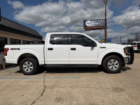 Used 2018 Ford F150 XLT w/ Trailer Tow Package image 5