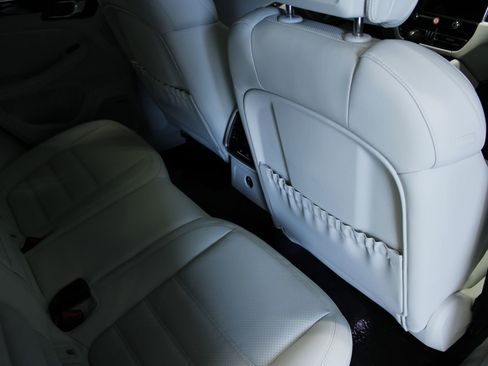 New 2026 Porsche Macan S image 41