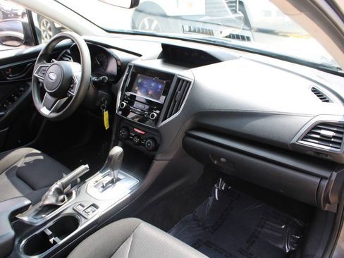 Used 2021 Subaru Impreza 2.0i Premium AWD/4WD image 13