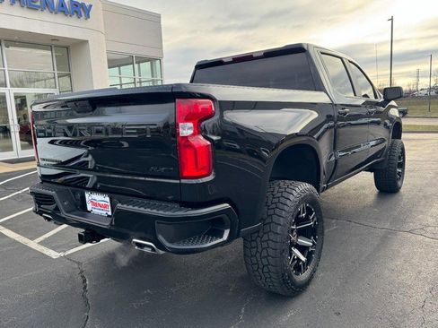 Used 2022 Chevrolet Silverado 1500 RST image 3