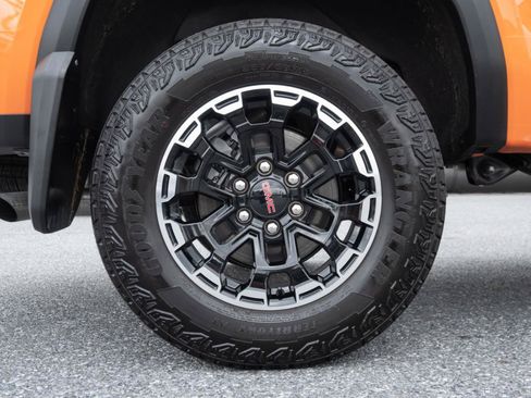 Used 2026 GMC Canyon AT4 w/ AT4 Premium Package AWD/4WD image 21