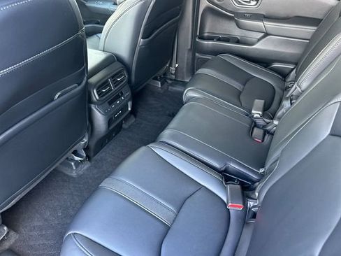 Certified 2024 Honda Pilot Touring image 11
