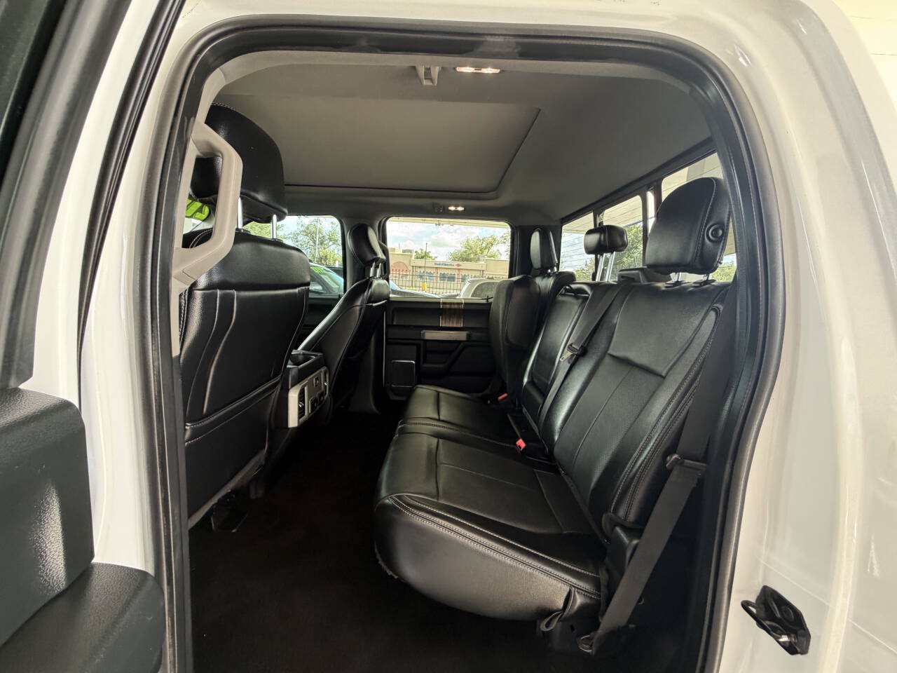 Used 2019 Ford F150 Lariat w/ Equipment Group 501A Mid AWD/4WD image 11