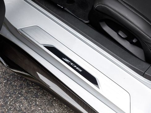 Used 2026 Chevrolet Corvette Z06 RWD image 25