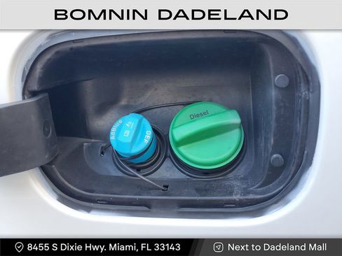 Used 2025 Chevrolet Silverado 2500 Custom w/ Custom Value Package image 8