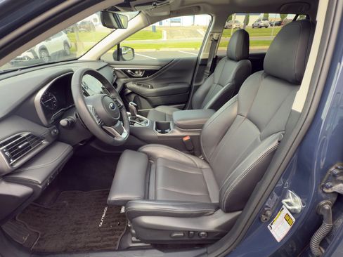 Used 2023 Subaru Outback Limited image 18