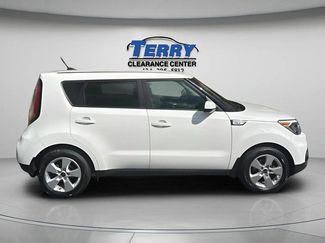 Used 2019 Kia Soul image 1
