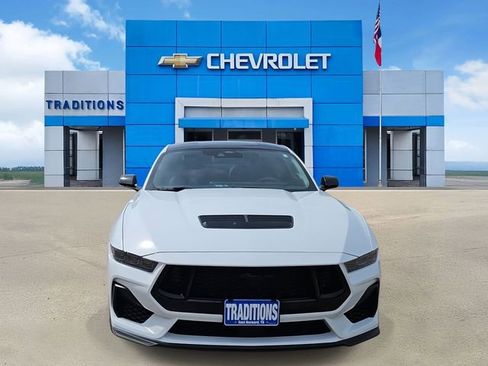 Used 2025 Ford Mustang GT Premium w/ GT Performance Package RWD image 4