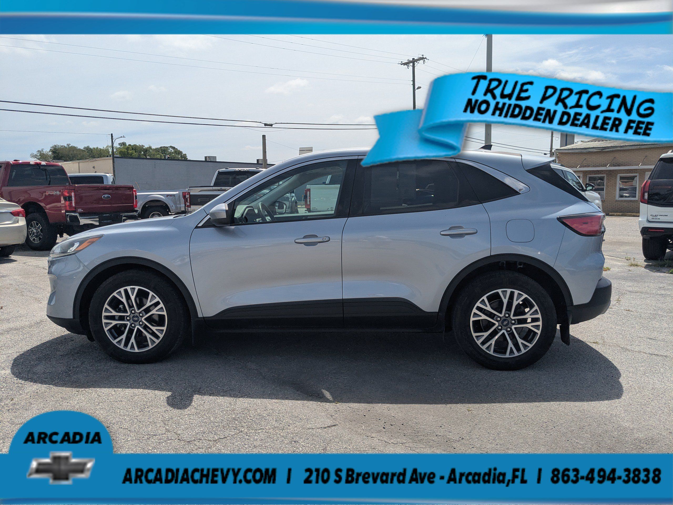 Used 2022 Ford Escape SEL w/ Technology Package FWD image 7
