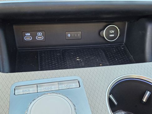 Used 2025 Genesis GV80 3.5T Prestige image 27