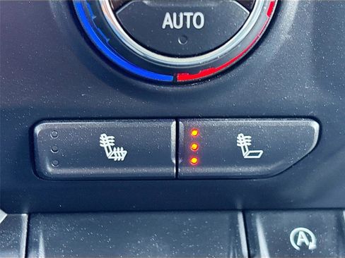 Used 2019 Chevrolet Silverado 1500 LT w/ All-Star Edition image 20