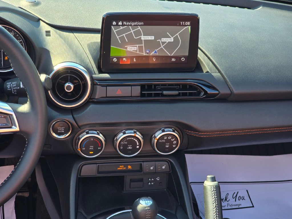 Used 2022 MAZDA MX-5 Miata Grand Touring w/ Weather Package RWD image 16
