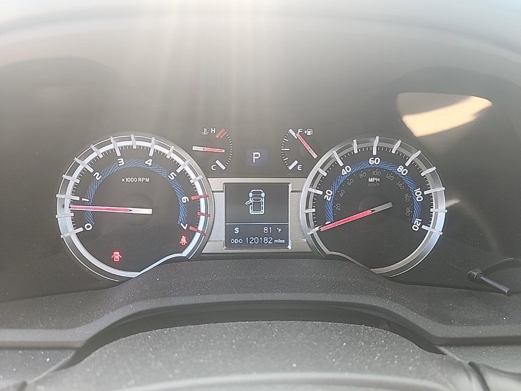 Used 2019 Toyota 4Runner Limited RWD image 19