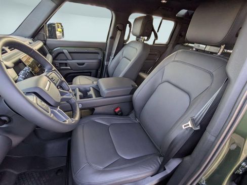 New 2026 Land Rover Defender 110 X-Dynamic SE AWD/4WD image 15