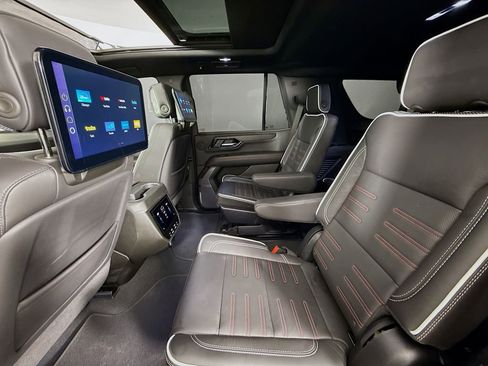 Used 2025 GMC Yukon AT4 Ultimate image 29