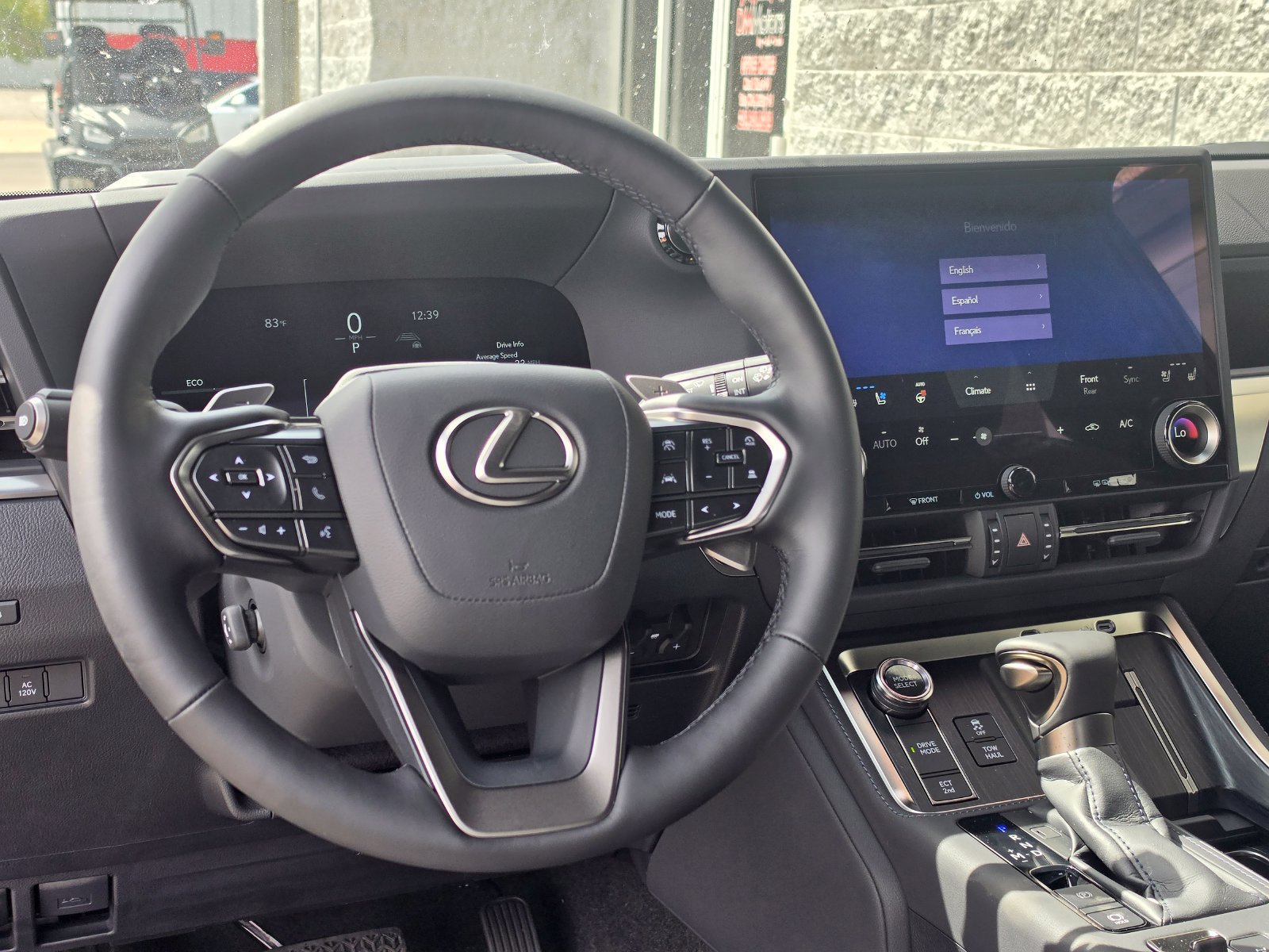 Used 2026 Lexus GX 550 w/ Accessory Package (2T) AWD/4WD image 9