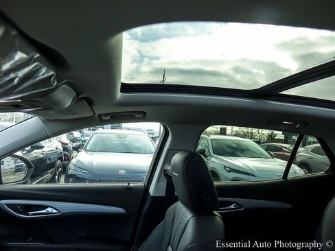 New 2026 Buick Envision Avenir image 11