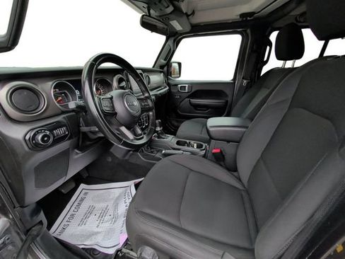 Used 2021 Jeep Wrangler Unlimited Sport AWD/4WD image 9