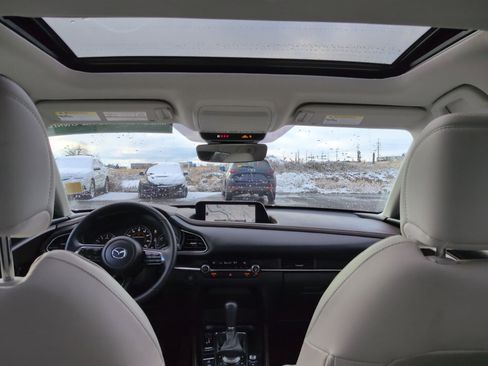 Certified 2025 MAZDA CX-30 AWD 2.5 S w/ Premium Package image 14