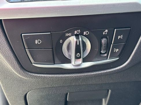 Used 2019 BMW X3 sDrive30i w/ Driving Assistance Package image 23