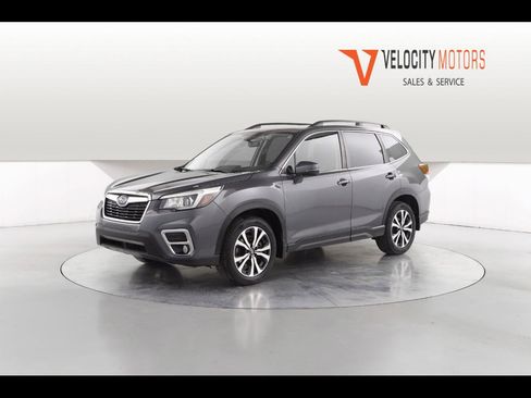 Used 2020 Subaru Forester Limited image 1