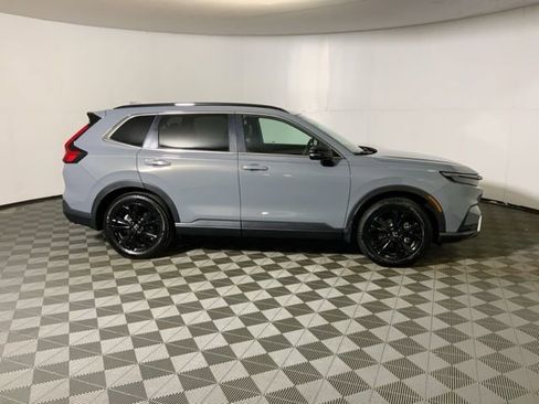 Used 2025 Honda CR-V Sport Touring image 6