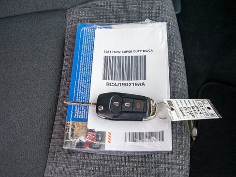 Used 2024 Ford F350 XLT image 33