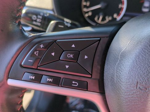 Certified 2022 Nissan Altima 2.5 SR image 12