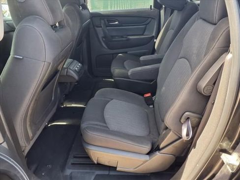 Used 2015 Chevrolet Traverse LT w/ Style and Technology Package image 10