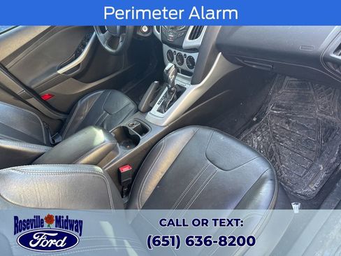 Used 2014 Ford Focus SE w/ Equipment Group 201A image 4
