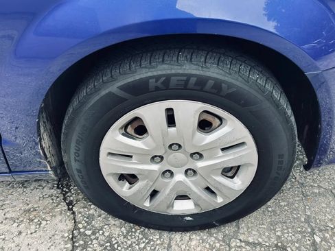 Used 2019 Dodge Grand Caravan SE w/ UConnect Hands-Free Group FWD image 24